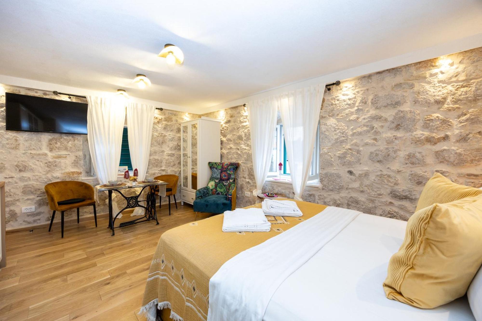 Kruna Apartments Est 2024 Split Ngoại thất bức ảnh
